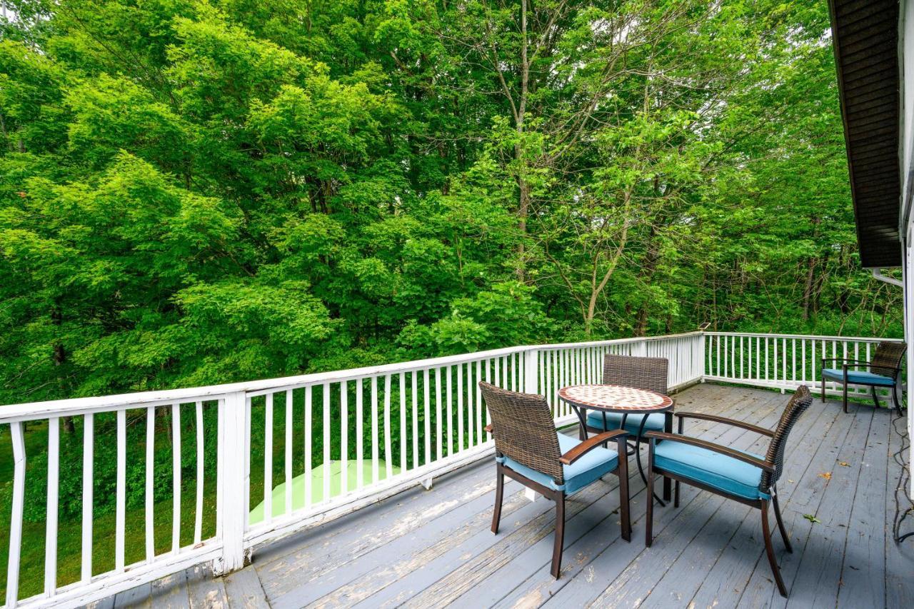 Mountain Treasure Bed And Breakfast Maplecrest Bagian luar foto